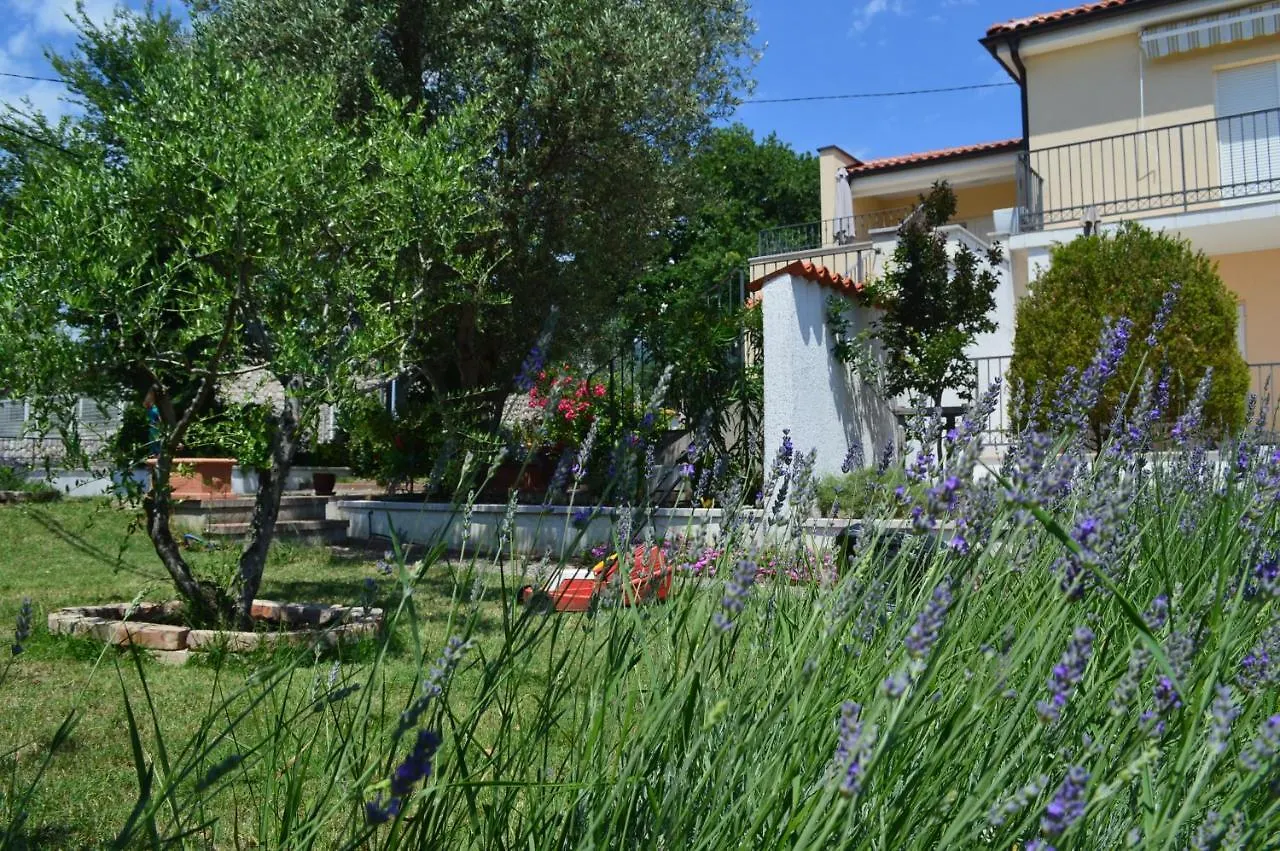 Lucija Apartment Novi Vinodolski